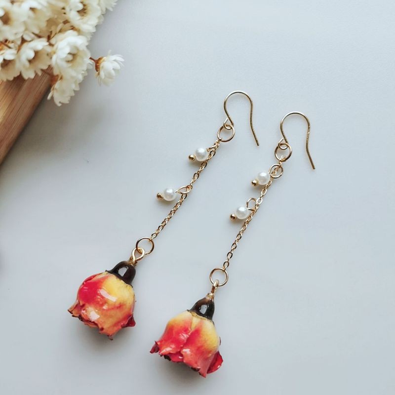 ต่างหูพู่ประดับมุกดอกกุหลาบนิร - Pearl Earring Stud บทวิจารณ์และราคา
