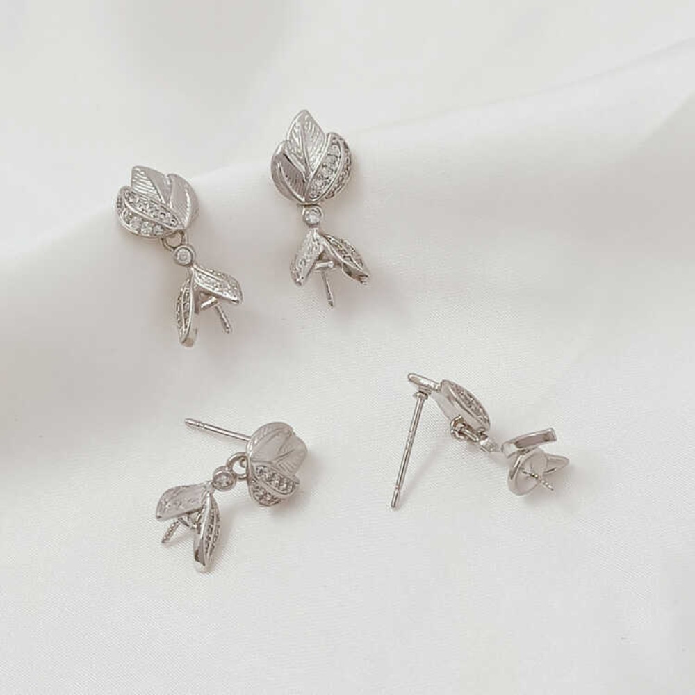 ต่างหูแบบติดหูทำมือ รูปดอกแมกโ - Pearl Earring Stud บทวิจารณ์และราคา