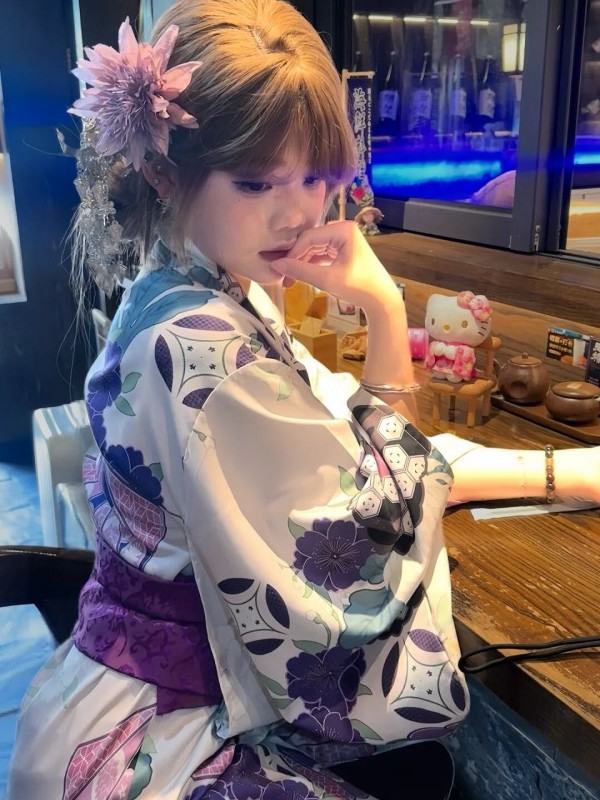 ชุดกิโมโนสีม่วงแบบดั้งเดิมสำหร - Women'S Formal Traditional Wear บทวิจารณ์และราคา